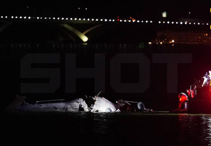 Опубликован список фигуристов российского происхождения, находившихся в упавшем в США самолете