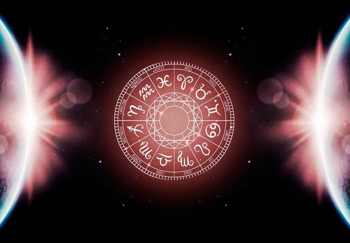 Стрельцы посвятят свое время удовольствиям, а Скорпионы займутся планированием расходов