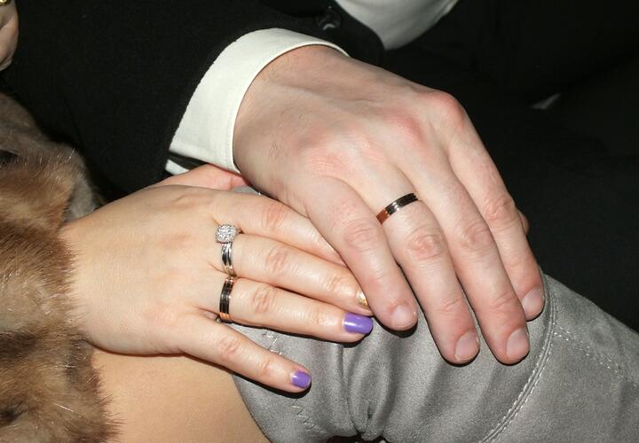 Супруги-иностранцы под благовидным предлогом обворовали жителей Крымска