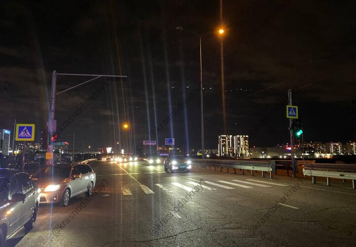 В новогоднюю ночь в Краснодаре насмерть сбили пешехода