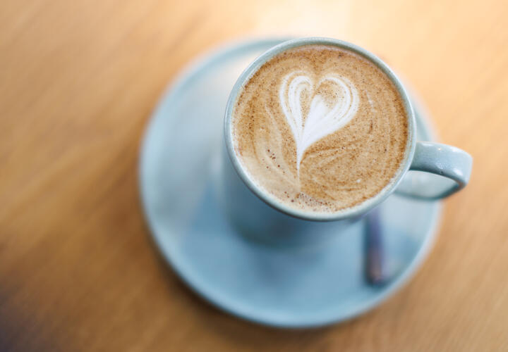 Что есть на завтрак, чтобы улучшить работу мозга, рассказали учёные