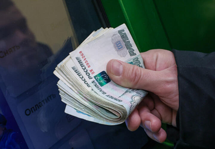 На Кубани директор предприятия полгода не платил работникам зарплату