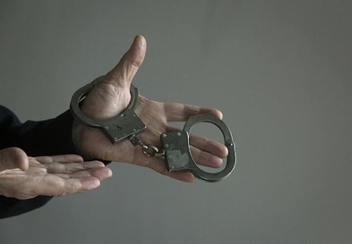 Нецензурное слово вместо госномера разместил на своем автомобиле краснодарец