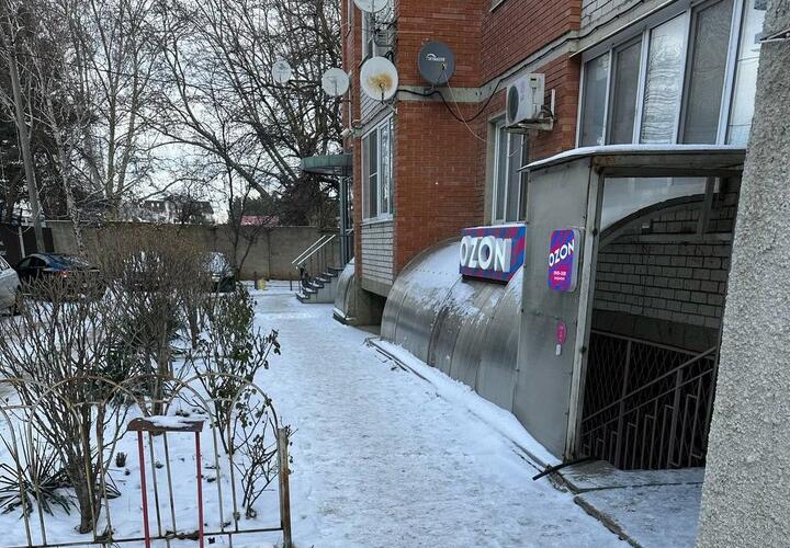 Прокуратура выявила 8 УК в центре Краснодара, которые и не думали бороться с гололедом во дворах