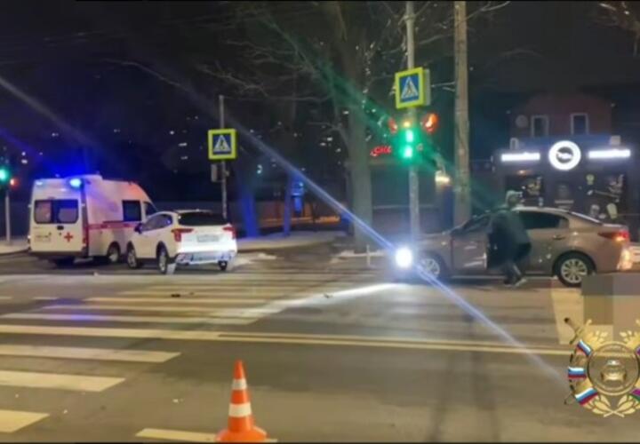 В центре Краснодара иномарка насмерть сбила пешехода