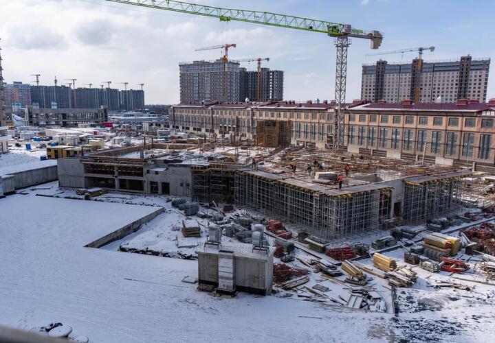 В фитнес-центре микрорайона DOGMA PARK забетонировали чаши бассейнов