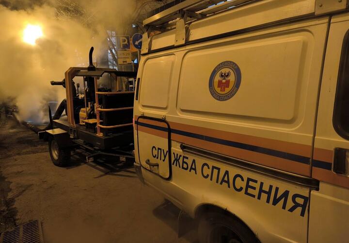 В Краснодаре десять жилых домов остались без тепла в мороз из-за аварии на теплосетях