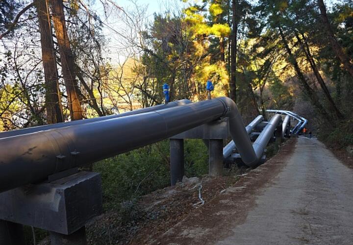 В Сочи от оползней защитили магистральные водоводы в Лазаревском районе