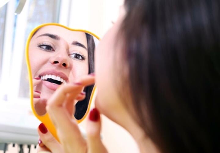 Топ-5 лучших продуктов для здоровья зубов назвали стоматологи