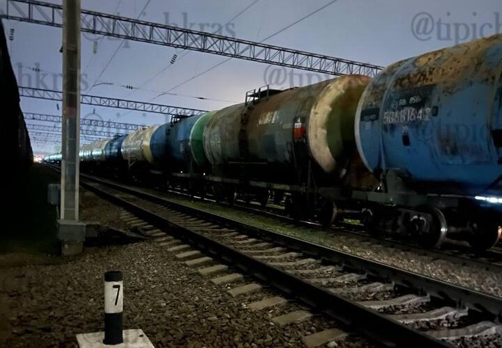Товарный поезд сбил человека в Краснодаре
