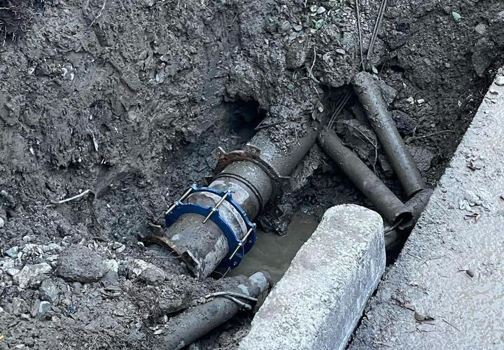 В Сочи около 20 улиц останутся без воды 