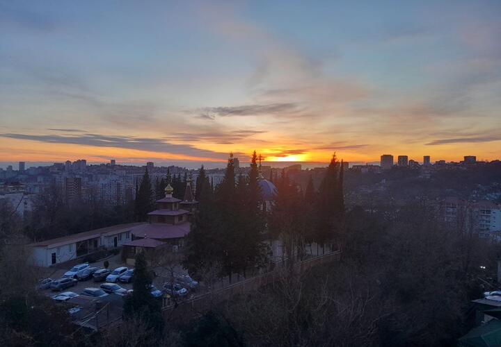 Водителям из Абхазии придется получать российские права, в Краснодаре в ДТП погиб мотоциклист: ТОП-5 за 30 марта