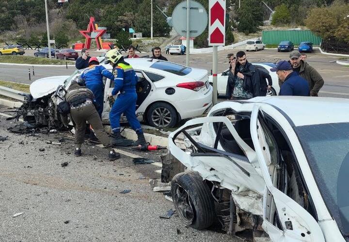 Четыре человека пострадали на трассе между Новороссийском и Кабардинкой