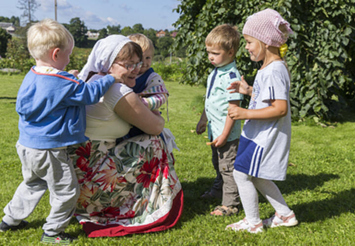 Кому из женщин добавят трудовой стаж для пенсии, рассказали в минтруде России