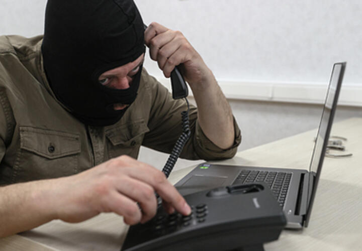 Не верьте «завучу» школы: на Кубани мошенники заставили школьника перевести 5 млн рублей