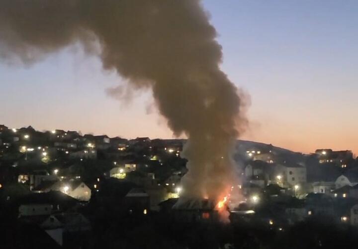 Стало известно, что за пожар разгорелся в Новороссийске 