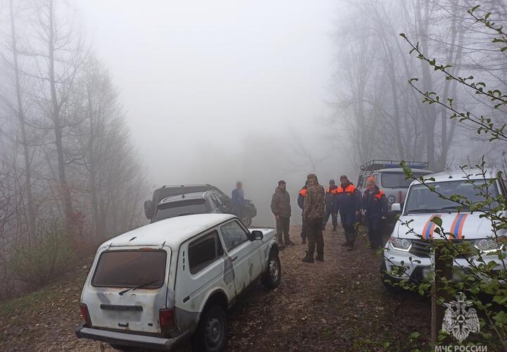 В Сочи местный житель собирался подняться к руинам древнего храма и потерялся по дороге