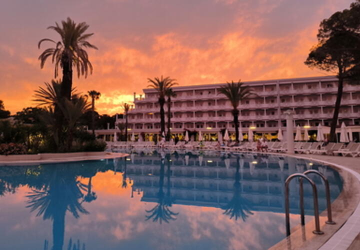 Эксперт рассказала, у кого в России самый длительный отпуск