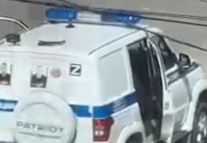 Перестрелка с полицейскими произошла на улице в Махачкале, есть погибшие и раненые