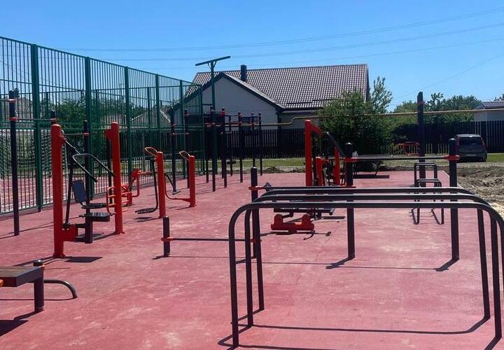 Плохую спортплощадку в Анапе мэрия не приняла и потребовала переделать