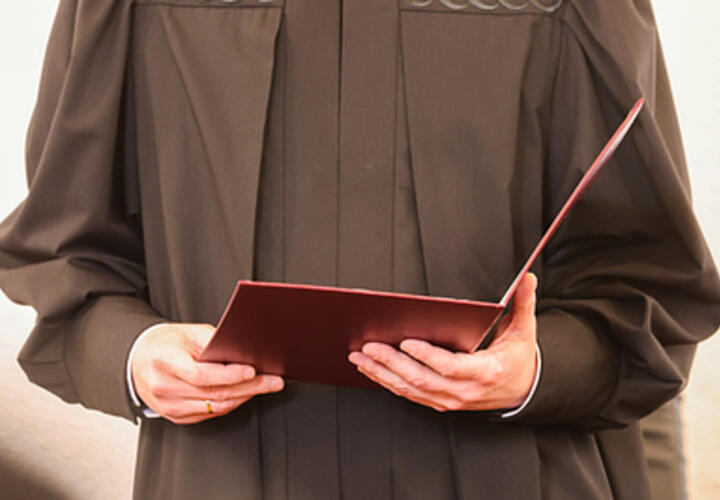 Армавирского педофила осудили за насилие над 8-летней падчерицей