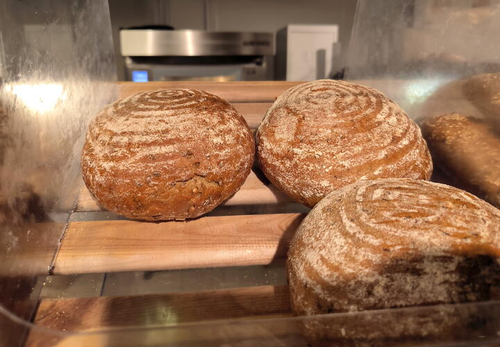 Отдать предпочтение хлебцам стоит только в том случае, если они изготовлены из цельнозерновой муки