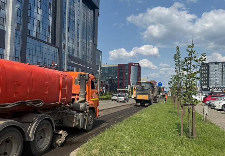 Краснодар погружается в ремонт: в городе начались дорожные работы на четырех улицах