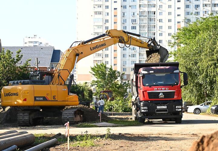 Улицу в Музыкальном микрорайоне ремонтируют с начала лета