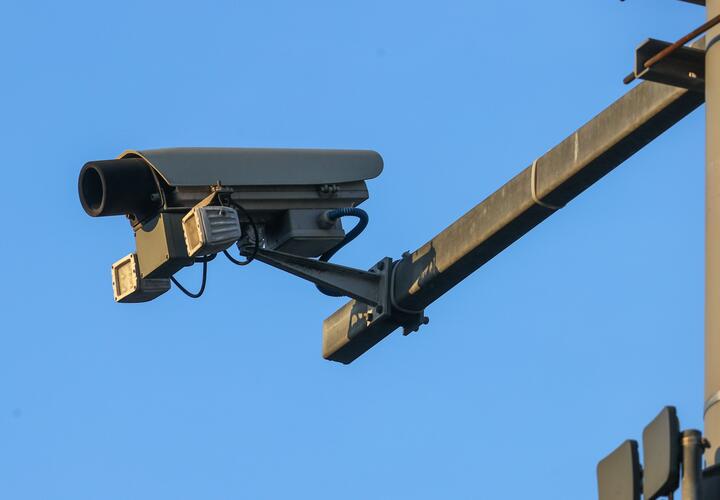 Муляжи, а не камеры: Национальный автомобильный союз заподозрил, что дорогах Кубани установили неработающую технику