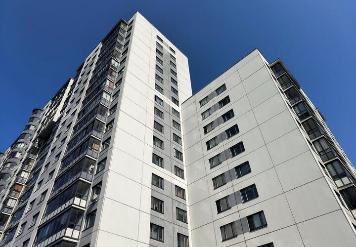 Не хотят или не на что покупать: Краснодарский край стал лидером по слишком долгой продаже жилья