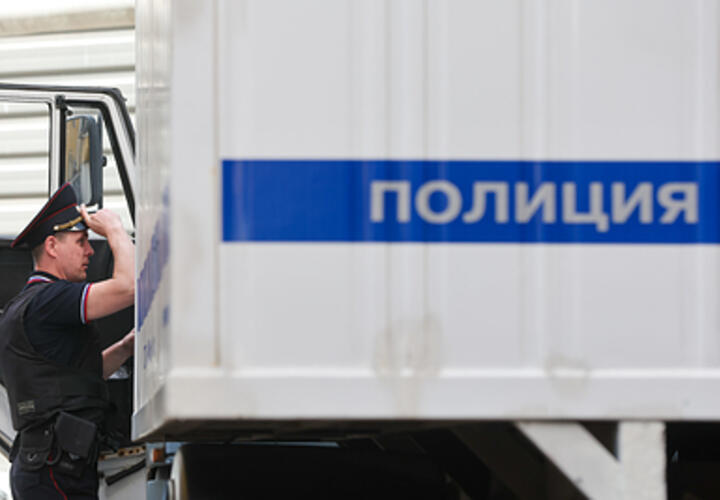 Сообщения о порно-чате школьников  проверяет полиция в Горячем Ключе