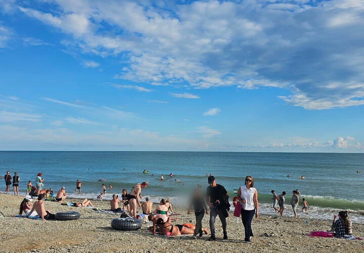 «Цены запредельные, а на вкус – гадость»: туристы недовольны качеством прибрежных кафе в Краснодарском крае