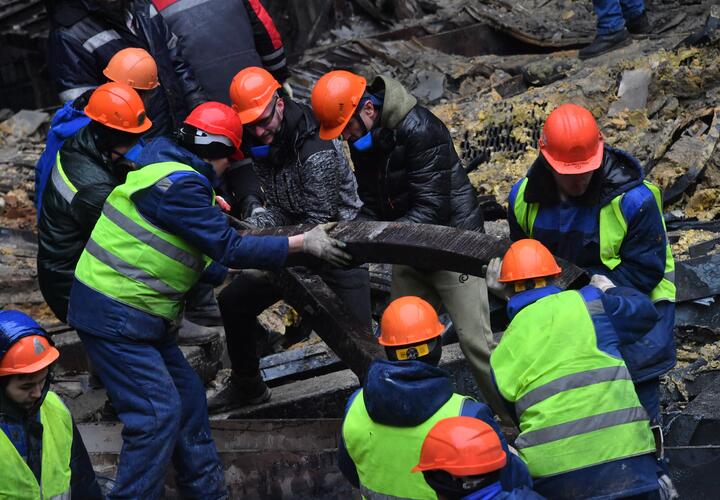 Ветхое здание признали аварийным ещё в 2020 году, но расселение завершить не успели