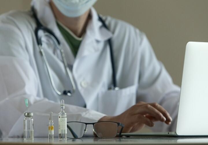 По данным опроса, менее половины россиян регулярно уделяют внимание здоровью