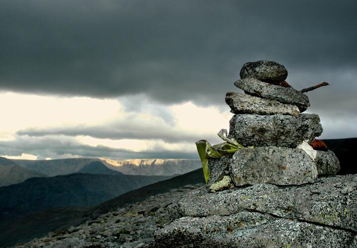 Мнения участников российского бегового сообщества о причинах и виновниках трагедии на крупнейшем горном массиве Кольского полуострова разделились