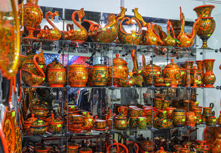 Везение с деньгами и любовница мужа: народные приметы на 18 июля