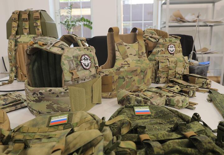 Все для фронта: предприятие по производству снаряжения и бронезащиты работает в Краснодаре