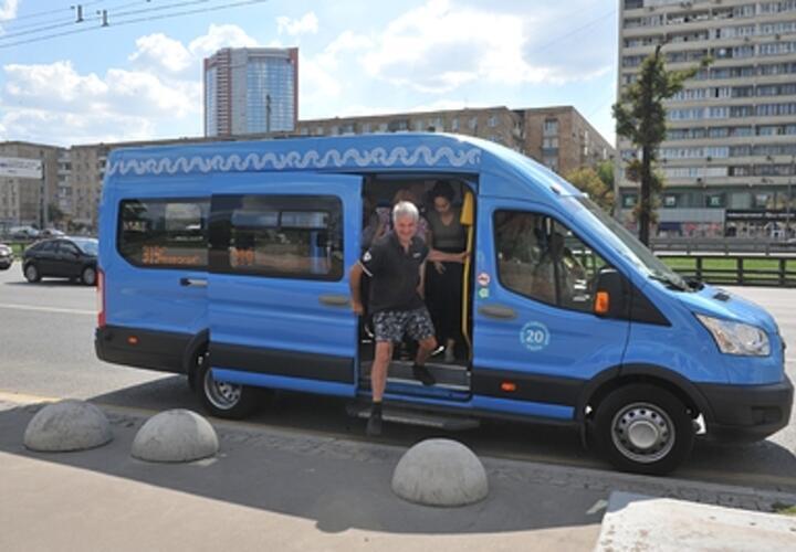 Запчасти к кондиционерам ждут месяцами, а в некоторых автобусах охлаждение не предусмотрено заводом: мэрия Новороссийска прокомментировала ситуацию с задыхающимися горожанами 