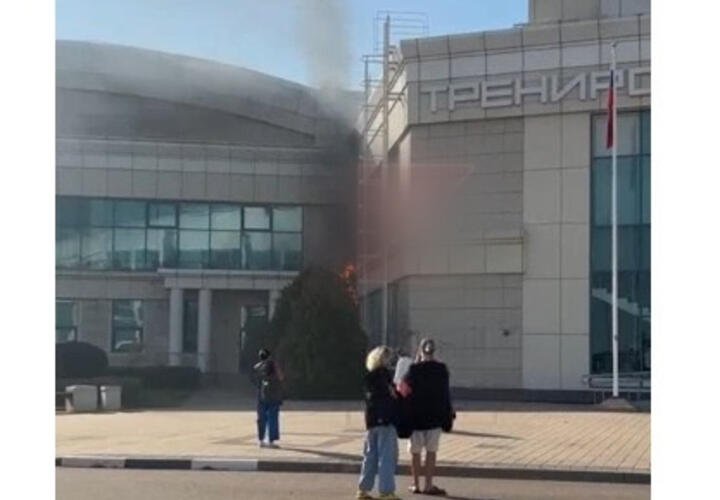Из спортивного комплекса в Краснодаре эвакуировали 230 человек, произошел пожар