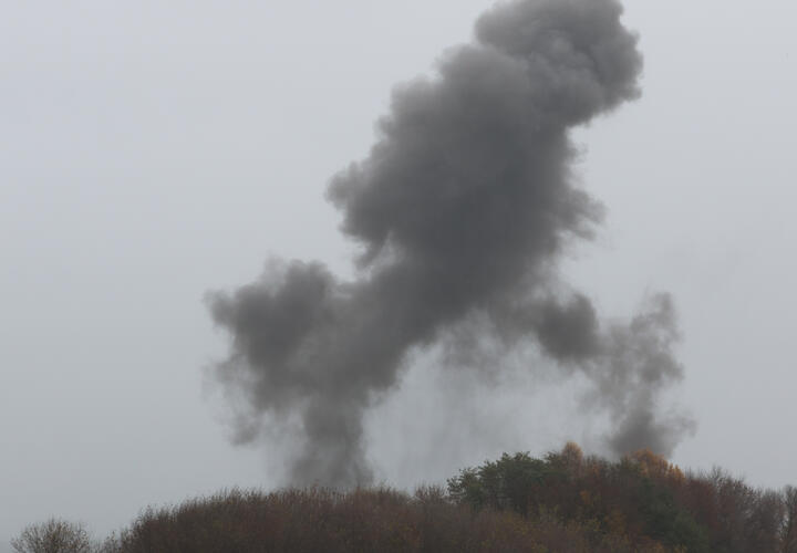 Из-за падения БПЛА в Воронежской области задерживаются 19 поездов, а в Ростовской - загорелось промпредприятие: что произошло, пока вы спали