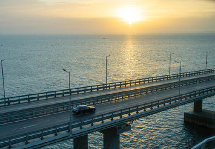 Какие дни лучше выбрать для поездки по Крымскому мосту: прогноз на август