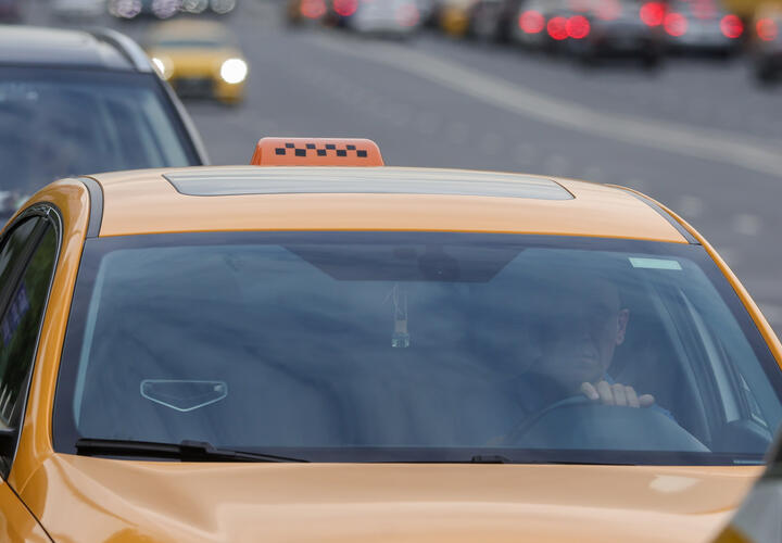 Обязательный переход на отечественные авто приведет к росту цен