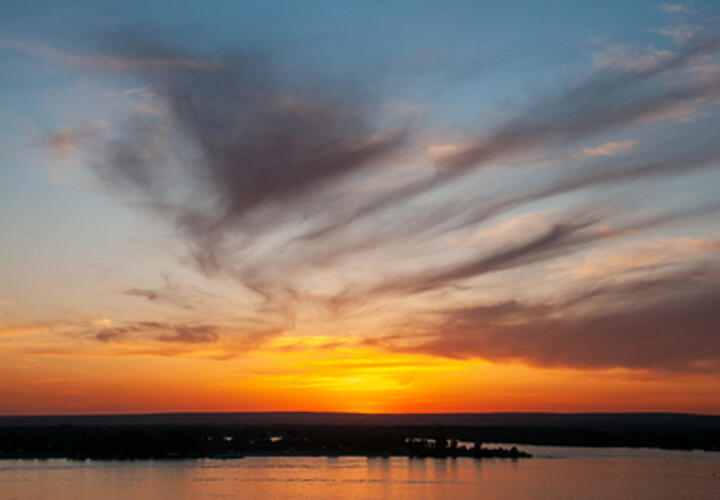Новая дыра на Солнце вызовет магнитные бури на Земле
