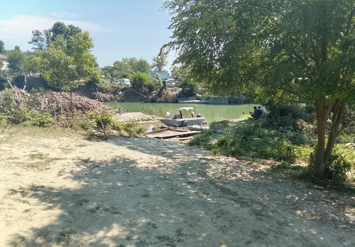 «Пеший маршрут превращается в пытку»: жители целого поселения на Кубани кричат от безысходности о своей беде, но власти их не слышат