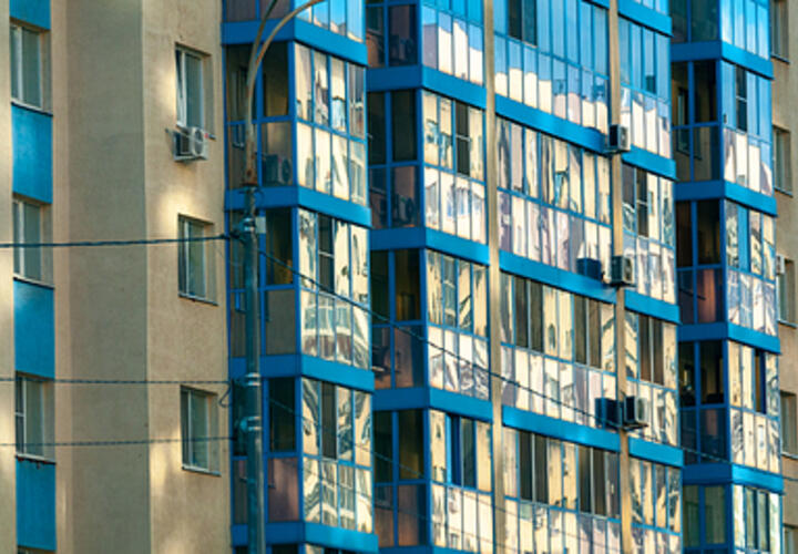 Россиян скоро будут штрафовать за громкое выяснение отношений: новый закон рассматривает Госдума