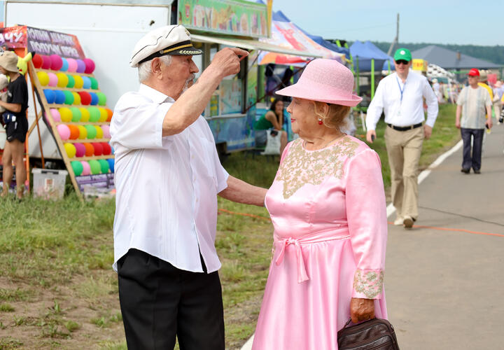 Семейные пары часто страдают от одних психических расстройств, выяснили учёные
