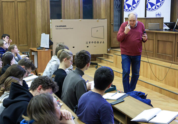 Университет в Краснодарском крае перед началом нового учебного года получил предостережение от Рособрнадзора