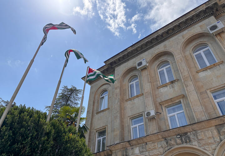 В Абхазии намерены существенно изменить подход к развитию туризма и налоговой политике 