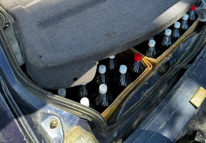 В Геленджике уроженец Абхазии поил людей сомнительным самодельным алкоголем