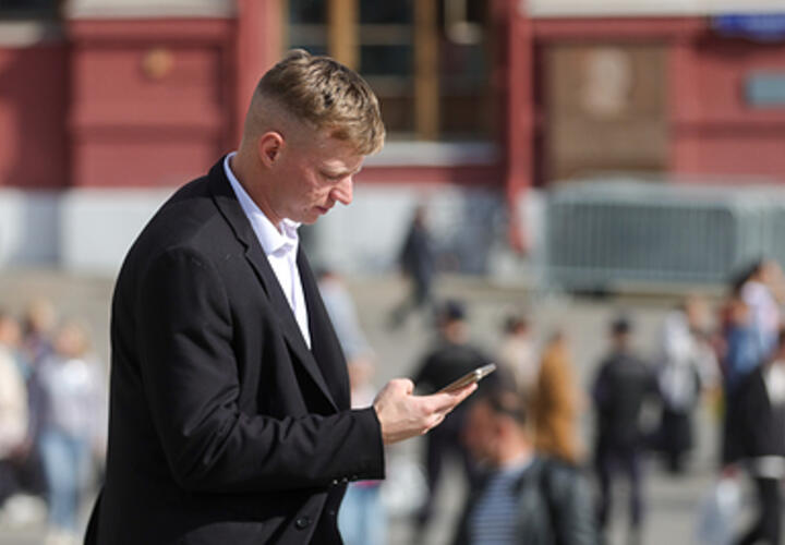 В Новороссийске сообщают о срочной эвакуации из крупного ТРЦ, остановлено движение по Крымскому мосту: ТОП-5 за 24 августа